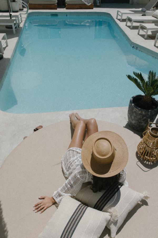 Yara Hotel - Adults Only Палм Спринг Екстериор снимка